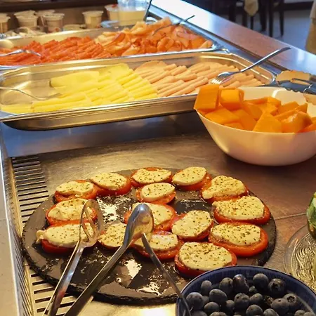 二ケ ホテル ブレンゾーネ